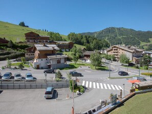 Parkplätze auf dem Gelände