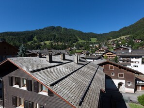 Exterior - Charming 2-Bedroom Apartment, Village Center, Ski Nearby, Wifi Included (La Clusaz)