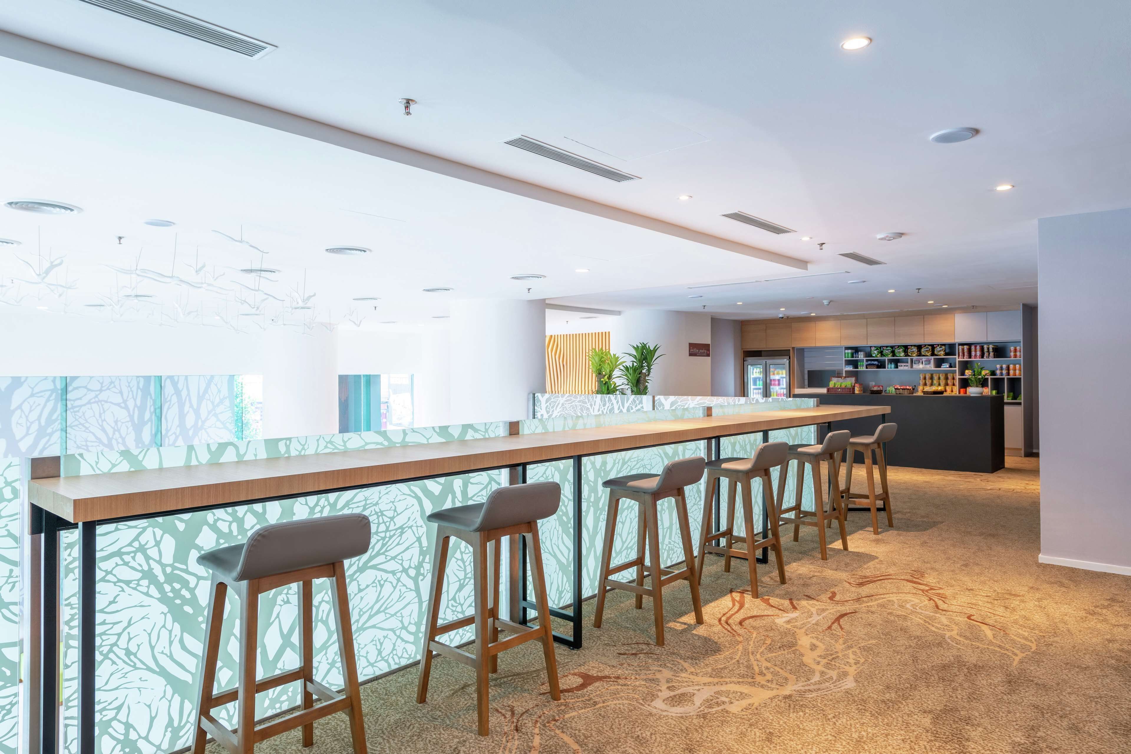 Snack bar