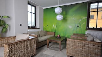 Sauna seca, banheira de hidromassagem, sauna a vapor