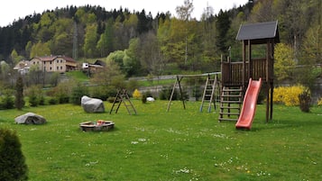 Children's play area - outdoor