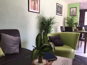 House, Multiple Beds | Living room