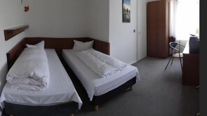 Free cots/infant beds, free WiFi - Hotel Am Markt (Arnsberg)