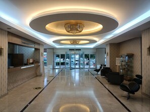 LCD TV - Avsar Hotel (Malatya)