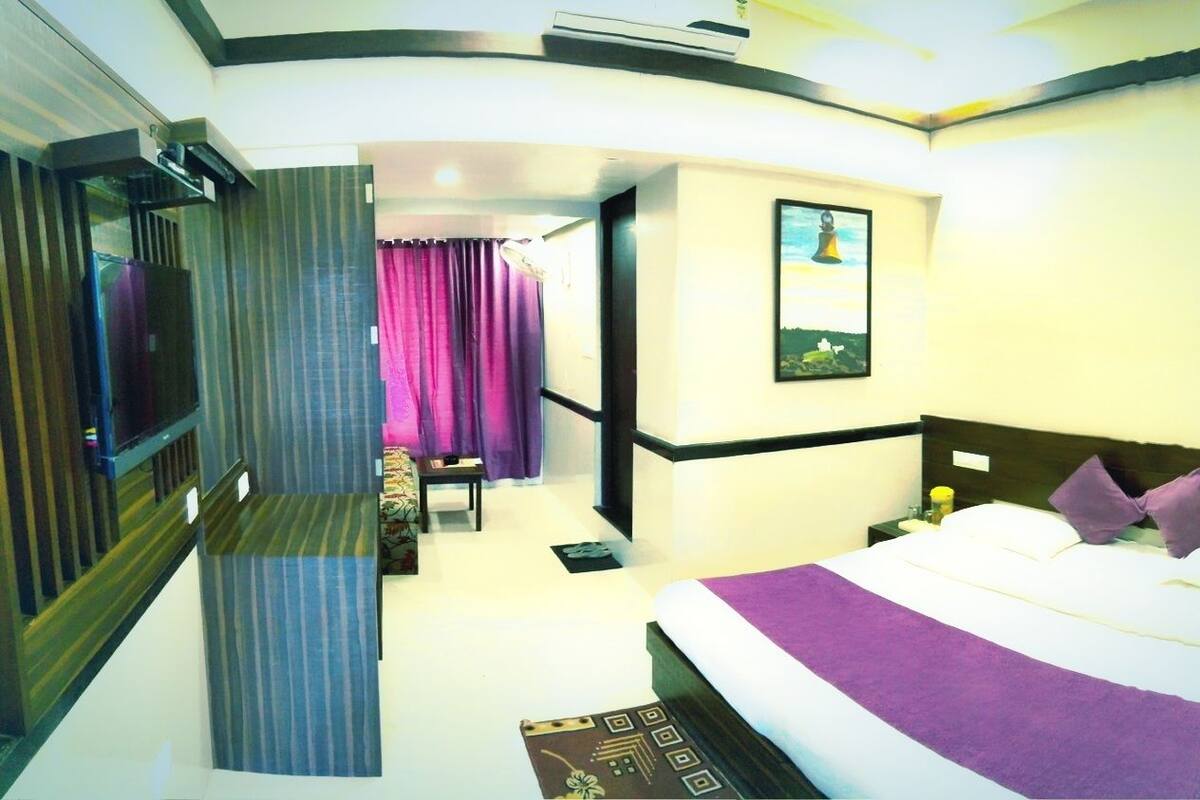 Bàn, truy cập Internet không dây miễn phí