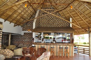 Bar (en la propiedad)