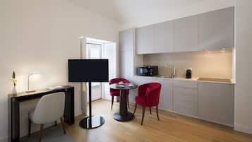 Studio | In-room safe, soundproofing, iron/ironing board, free WiFi