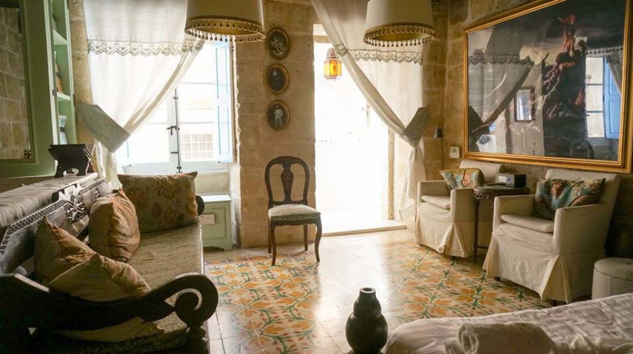 Classic Townhome, 1 Bedroom | Living area | 40-inch flat-screen TV with digital channels, TV