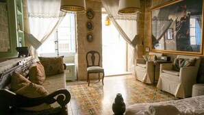 Classic Townhome, 1 Bedroom | Living area - Valletta G-House (Valletta)