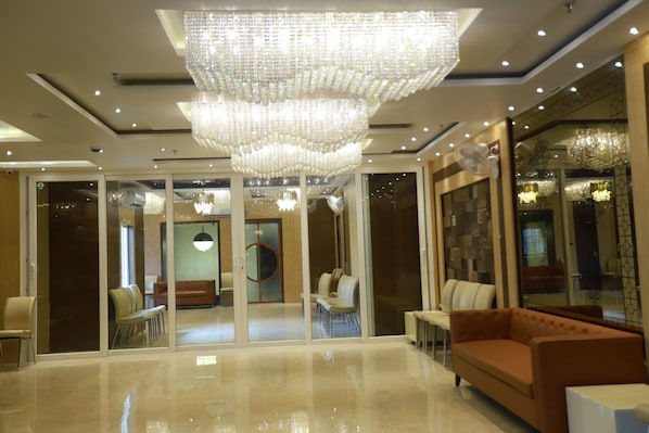 Banquet hall - Hotel Acme (Kolkata)