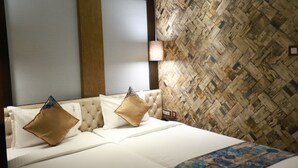 Executive Room, 1 Bedroom, City View