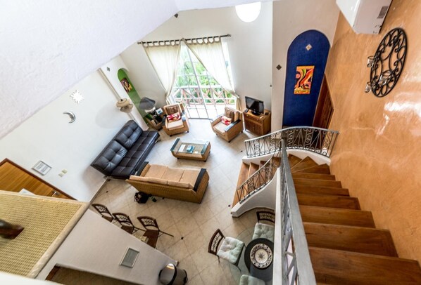 Lägenhet | Vardagsrum | Platt-tv