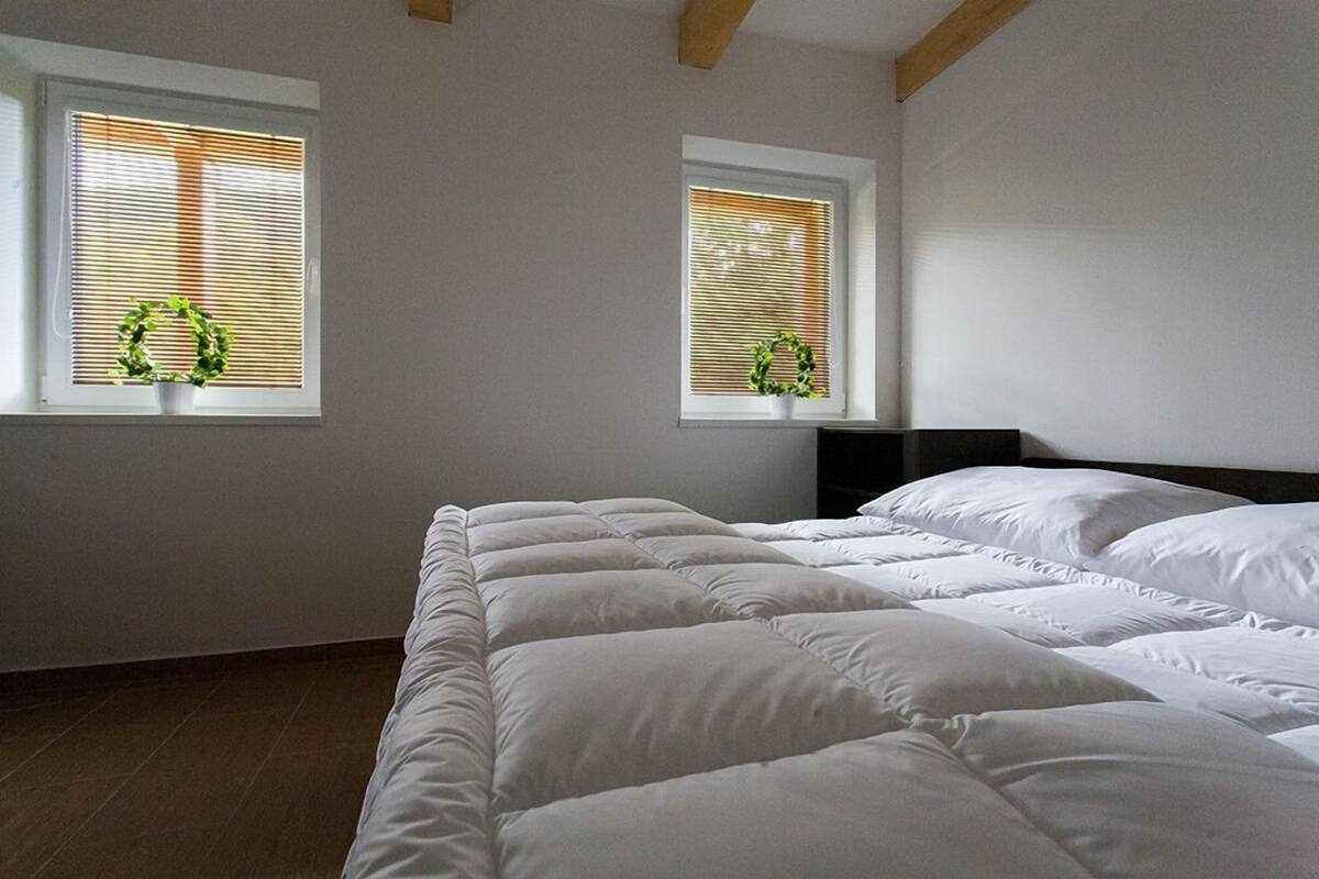 House, 4 Bedrooms | Children's theme room