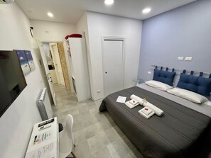 ห้องดีลักซ์ | เครื่องนอนระดับพรีเมียม, ผ้านวมขนเป็ด, เตียงเมมโมรีโฟม, มินิบาร์