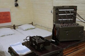 客房 (5 beds) | 免費無線上網、床單