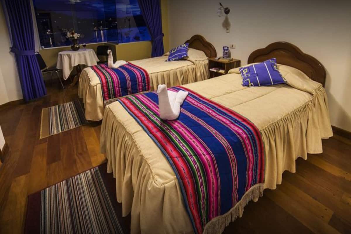 Chambre Double, 2 lits une place