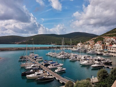 The Chedi Lustica Bay