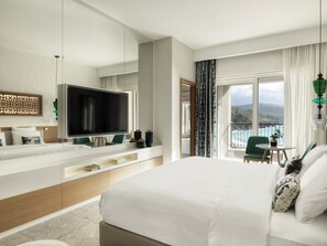 ห้องซูพีเรีย (Grand) | ผ้าปูที่นอนฝ้ายอียิปต์, เครื่องนอนระดับพรีเมียม, ผ้านวมขนเป็ด