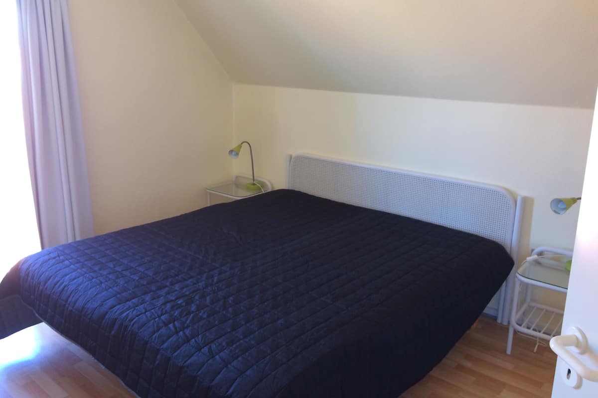 1 habitación, wifi gratis y ropa de cama