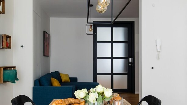 Flat-screen TV - Urban Suites Brussels Royal (Brussels)