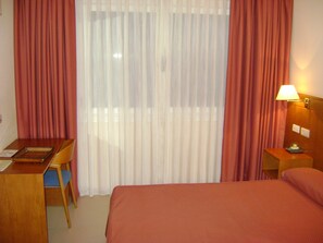 Blackout drapes, free cribs/infant beds, rollaway beds, free WiFi