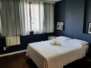 Apartamento | 2 quartos, ferros/tábuas de passar roupa, Wi-Fi de cortesia