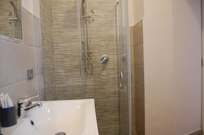 Phòng đôi phong cách cổ điển | 1 phòng ngủ, minibar, két bảo mật tại phòng, bàn