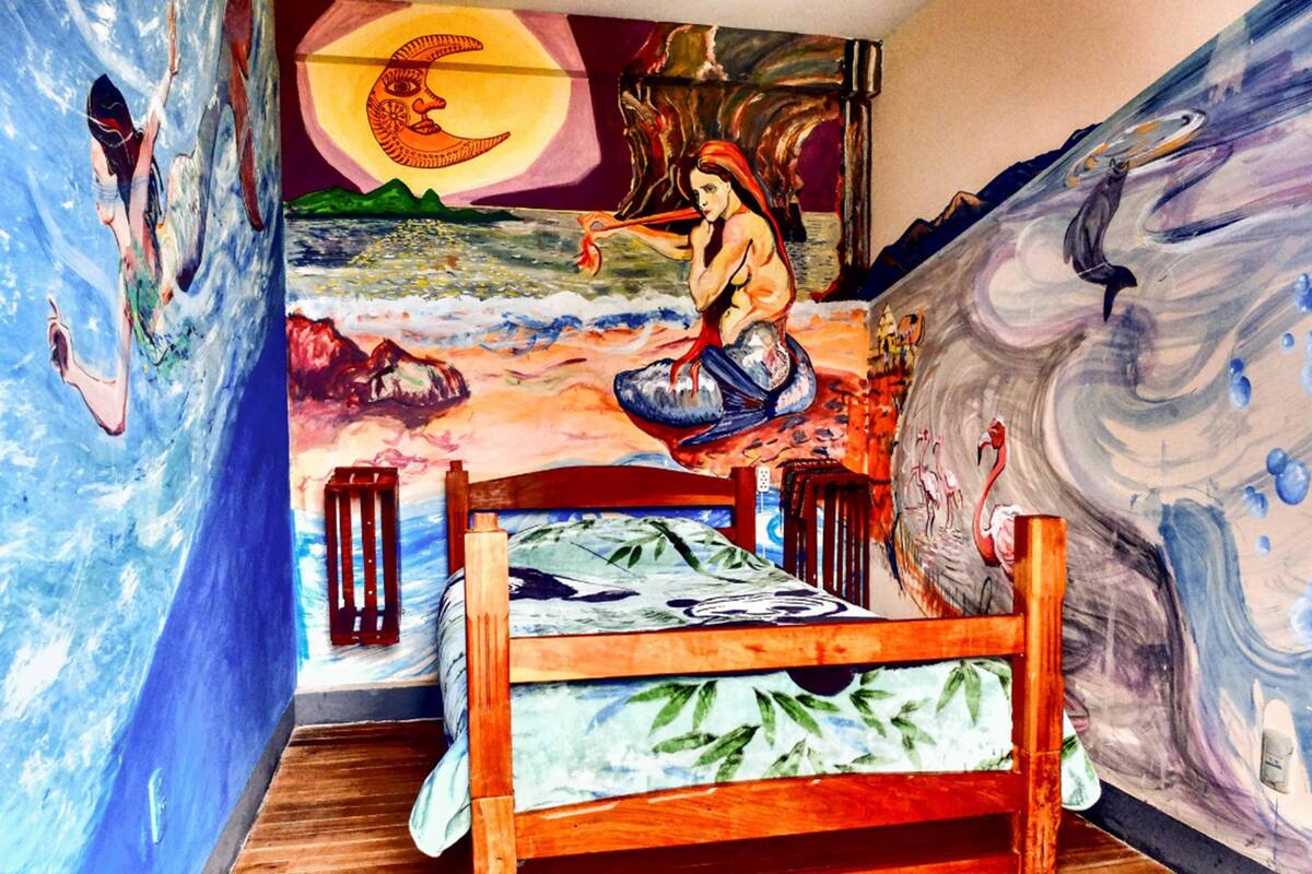 Basic Double Room Single Use, 1 Bedroom, Shared Bathroom | Free WiFi, bed sheets