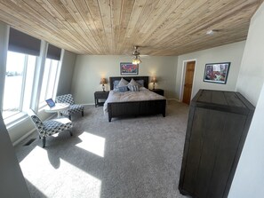 3 chambres, fer et planche à repasser, Wi-Fi gratuit, draps fournis