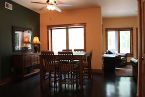 Dining - #724: Trout Hill Condo at Fall Creek Falls (Fall Creek Falls)