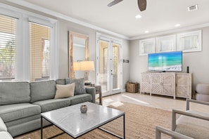 Smart-TV og DVD-spiller