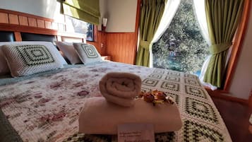 Standard Duplex, 3 Bedrooms, 2 Bathrooms
