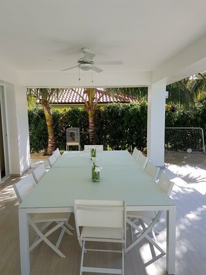 Outdoor dining - Luxury One of a Kind Lake View Villa (Punta Cana)