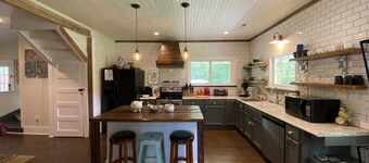 Country Cottage Hideaway near Lynchburg 