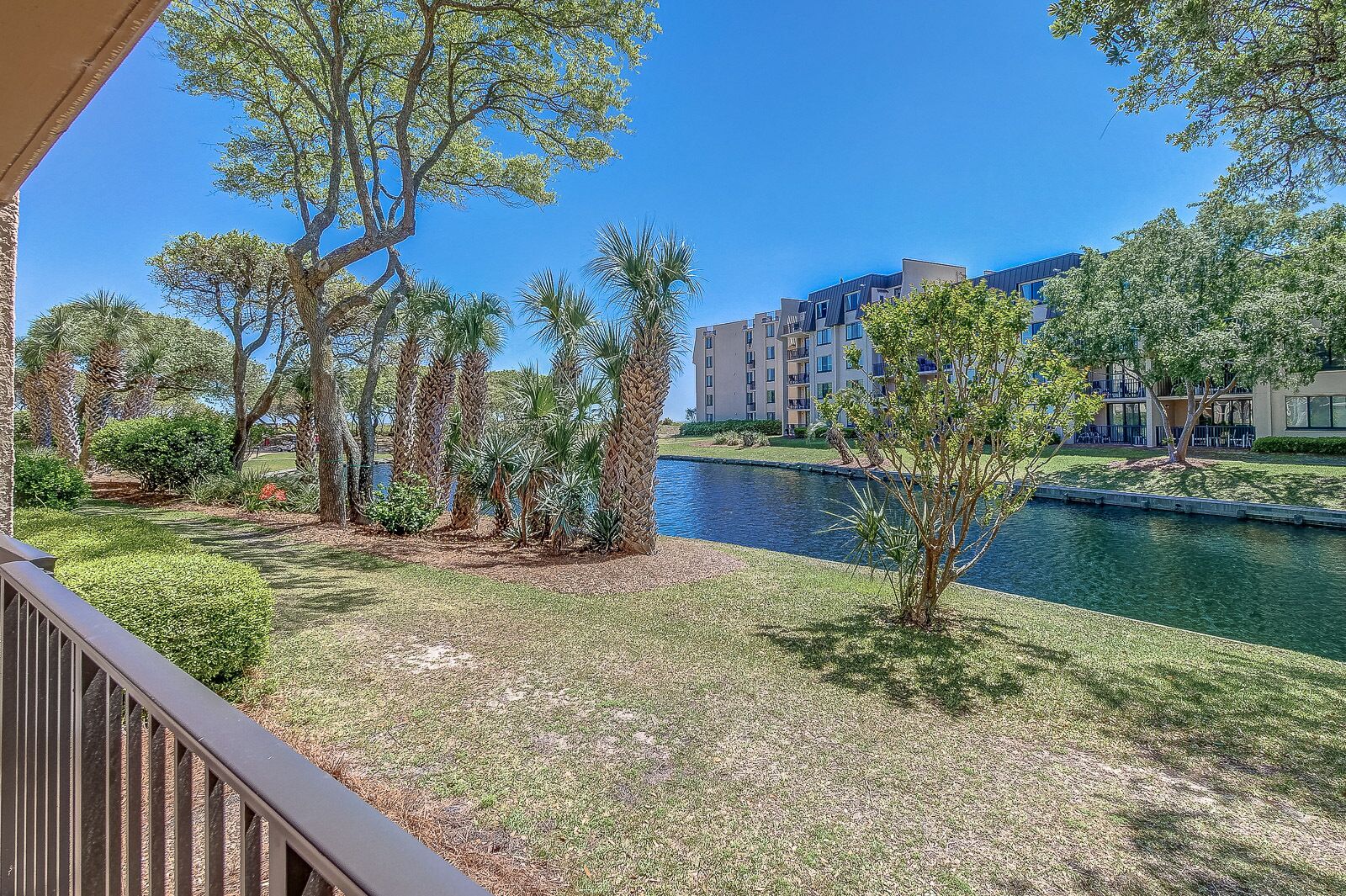 6106 Island Club - Serene Lagoon Views.