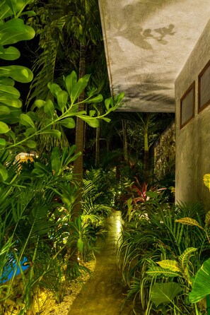 Exterior detail - Solera Tulum with Pool (Tulum)