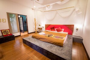 5-Bedroom Pool Villa - Baan Sukko Huahin (Hua Hin)