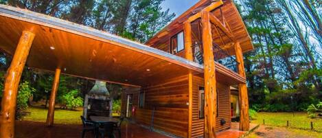 Bungalow Standard, 3 chambres, 2 salles de bains | Terrasse/patio