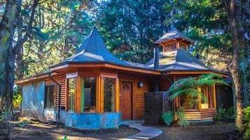 Standard Cabin, 3 Bedrooms, 2 Bathrooms