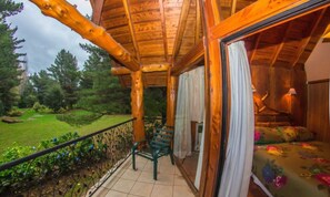 Bungalow estándar, 3 habitaciones, 2 baños | Balcón