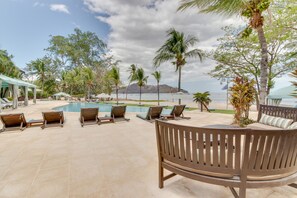 Sun deck - Pacifico Lifestyle 1312 (Sardinal)