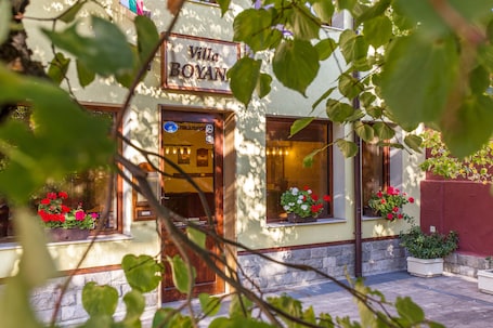 Entrada de la propiedad