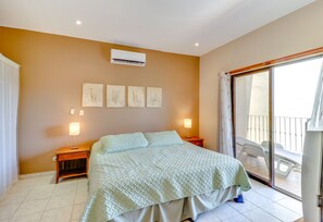 Comfort Condo, 3 Bedrooms, Non Smoking | 1 bedroom, desk, free WiFi - Estrellas del Pacifico 15 (Sardinal)