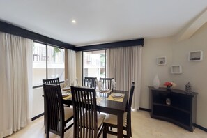 คอมฟอร์ทอพาร์ทเมนท์, 1 ห้องนอน, ปลอดบุหรี่ | บริการอาหารในห้องพัก