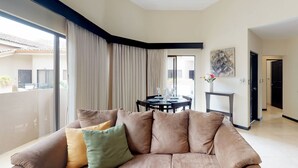 Departamento Confort, 2 habitaciones, para no fumadores | Área de sala de estar