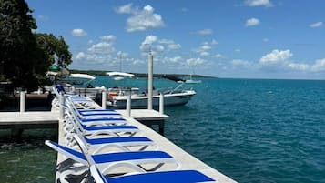 Dock