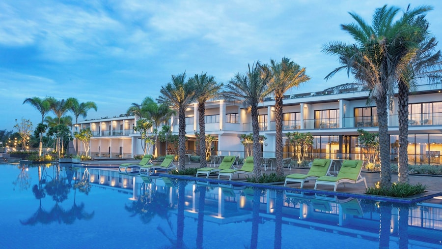 Sheraton Grand Chennai Resort & Spa