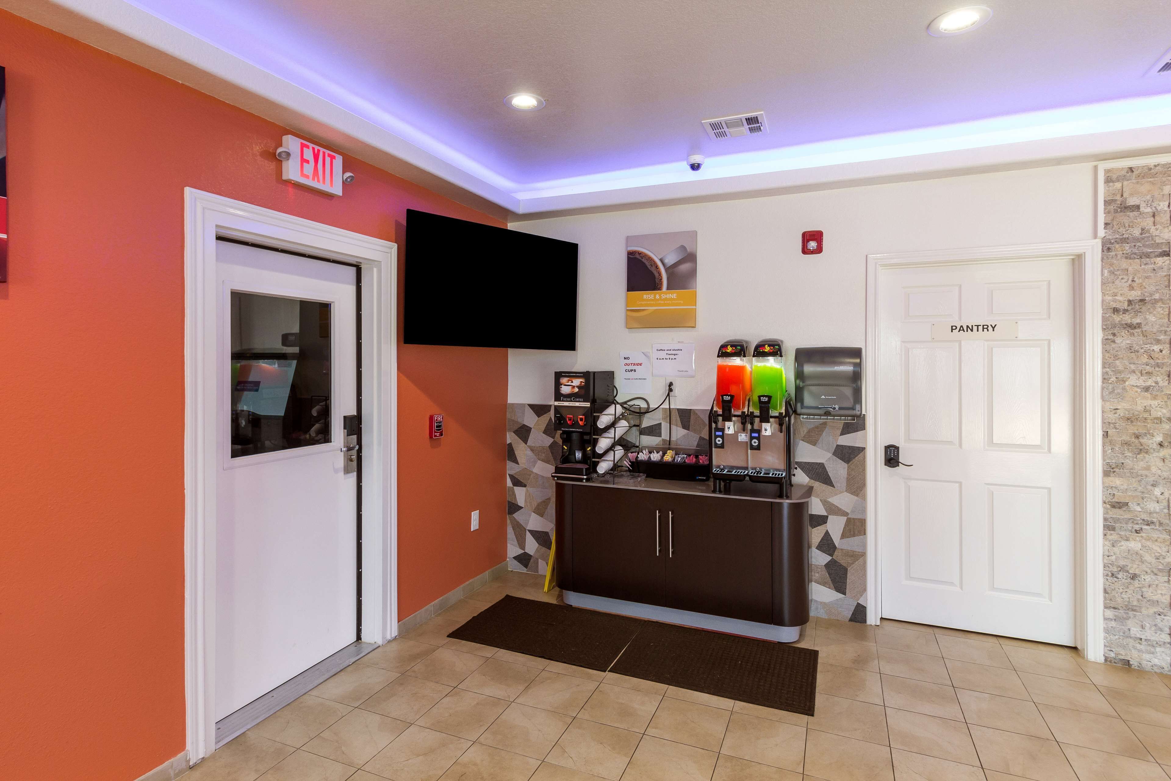 Photo - Motel 6-Houston, TX - North