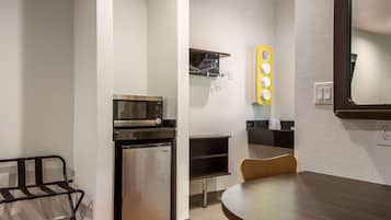 Premium bedding, desk, free WiFi, bed sheets