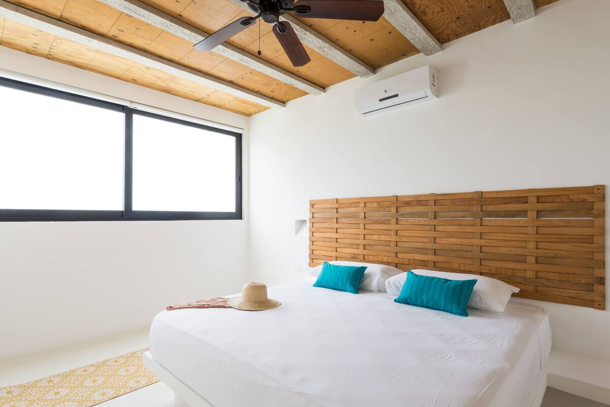 1 habitación y caja de seguridad en la habitación